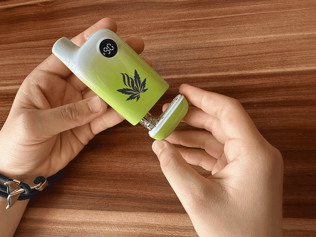 The Benefits of a Concealed Cartridge Vaporizer 2 The Benefits of a Concealed Cartridge Vaporizer