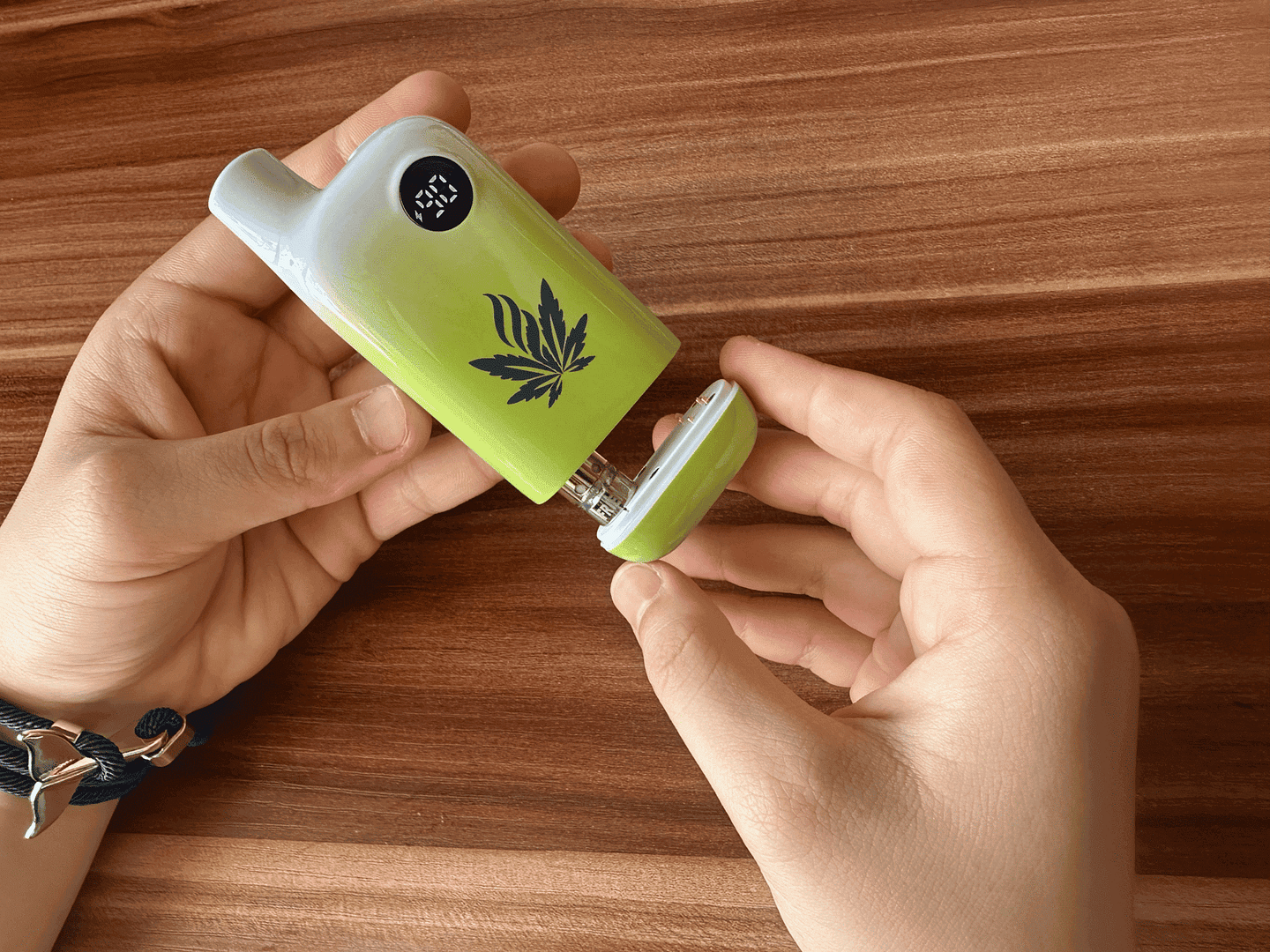 The Benefits of a Concealed Cartridge Vaporizer