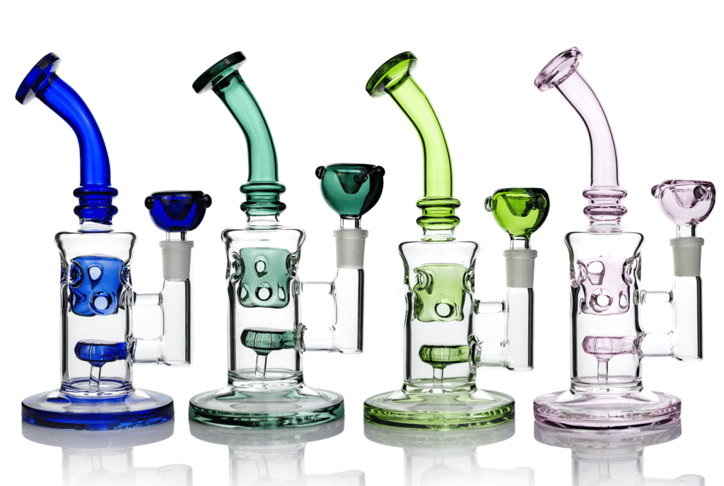 How We Maintain Our High Quality Glass Bongs for a Cleaner, Better Experience 1 图片13 2